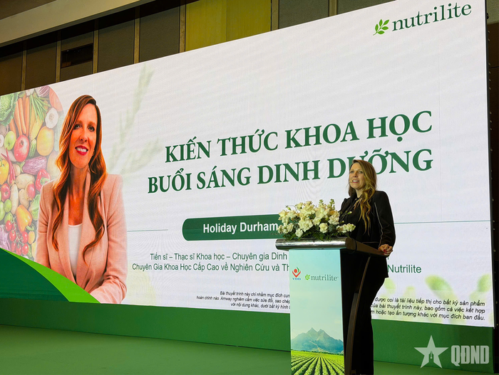 TS Holiday Durham Zanetti chia sẻ những xu hướng mới của khoa học dinh dưỡng.