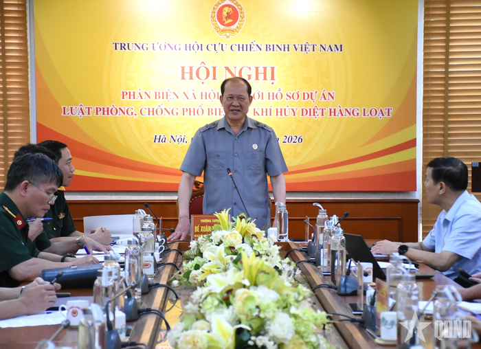  Thượng tướng Bế Xuân Trường chủ trì Hội nghị phản biện xã hội đối với hồ sơ dự án Luật Phòng, chống phổ biến vũ khí hủy diệt hàng loạt. 