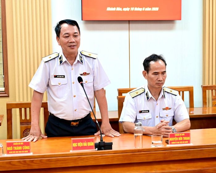  PGS-TS Ngô Thành Công, Giám đốc Học viện Hải quân phát biểu. Ảnh: VĂN MINH 