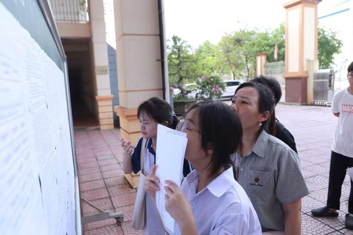 Năm 2026, toàn thành phố có gần 125.000 thí sinh đăng ký dự thi tuyển sinh vào lớp 10 THPT công lập.