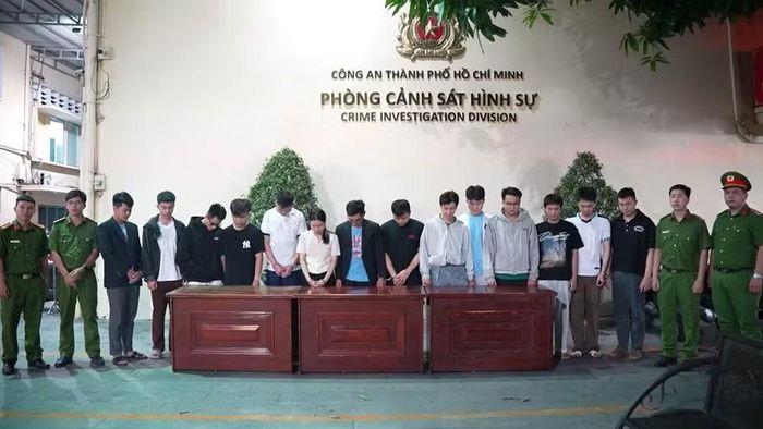 Các bị can tại cơ quan điều tra. Ảnh: Công an TPHCM.
