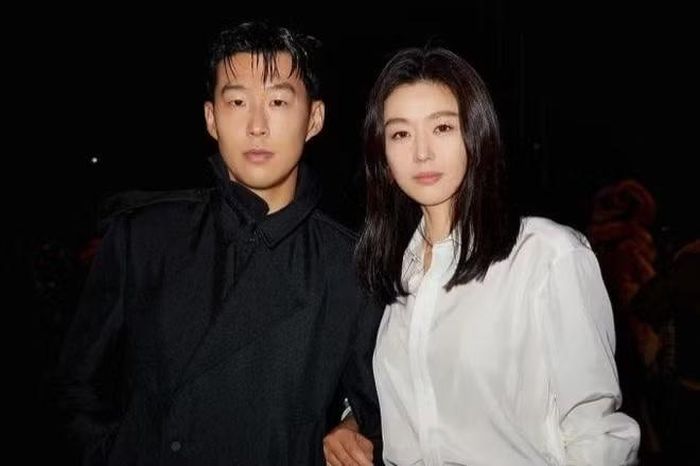Son và ngôi sao đình đám xứ Hàn Jeon Ji Jyun.