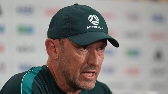 HLV Popovic yêu cầu được tôn trọng