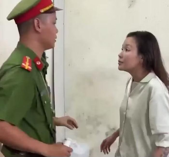 Đối tượng Linh có hành vi chống người thi hành công vụ