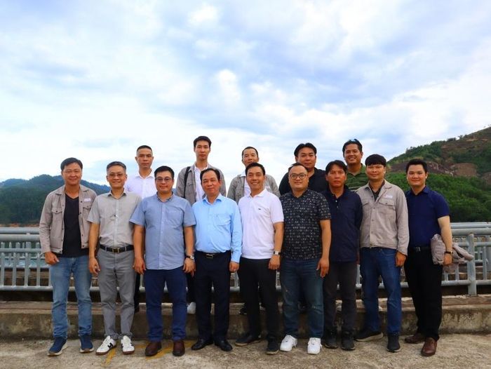 Chuyến khảo sát là bước khởi đầu quan trọng để hai bên tiếp tục nghiên cứu, đánh giá tính khả thi của dự án điện mặt trời nổi tại lòng hồ của Thủy điện Đakđrinh.