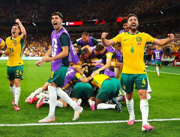 Úc liệu có thể một lần nữa đảo ngược dự đoán? Ảnh: B/R Football