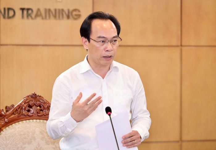 Bộ trưởng GD-ĐT Hoàng Minh Sơn. Ảnh: MOET