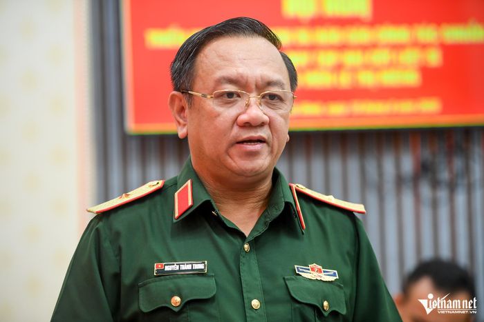 Thiếu tướng Nguyễn Thành Trung, Chính ủy Bộ Tư lệnh TPHCM, Phó Trưởng ban Thường trực Ban Chỉ đạo 515 TPHCM. Ảnh: Nguyễn Huế