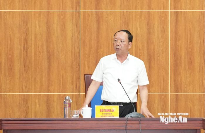 Đồng chí Bùi Thanh An kết luận thông qua Dự thảo Quyết định. Ảnh: Nguyễn Toàn