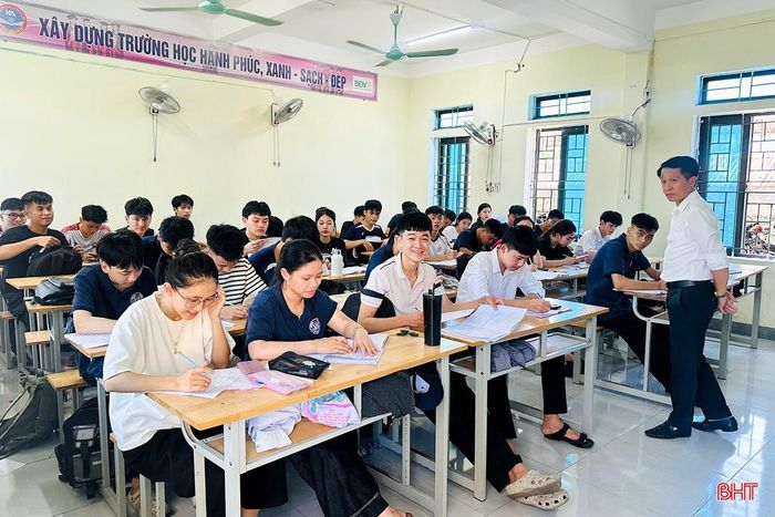 Trường THPT Kỳ Anh được đề xuất tăng 35 chỉ tiêu.