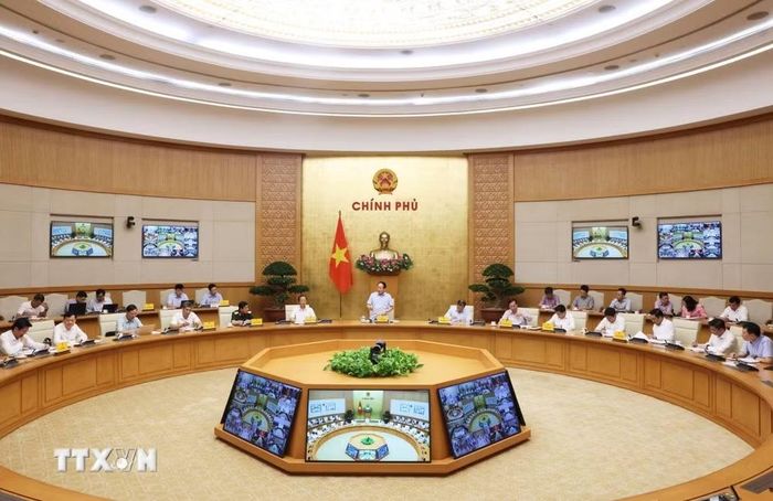 Phó Thủ tướng Lê Tiến Châu chủ trì họp Ban Chỉ đạo xây dựng trường học cho các xã biên giới. (Ảnh: Lâm Khánh/TTXVN)