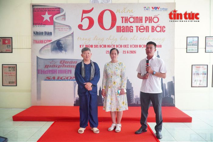 Không gian trưng bày chuyên đề được tổ chức tại Trường Cao đẳng Phát thanh - Truyền hình II nhân kỷ niệm 101 năm Ngày Báo chí Cách mạng Việt Nam.