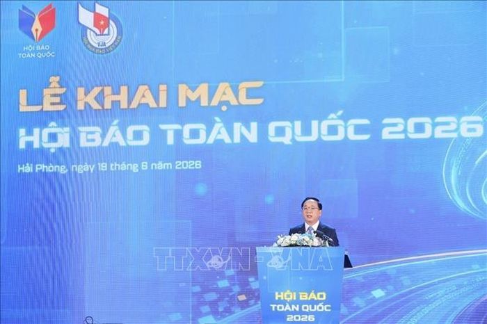 Đồng chí Trịnh Văn Quyết, Ủy viên Bộ Chính trị, Bí thư Trung ương Đảng, Trưởng Ban Tuyên giáo và Dân vận Trung ương phát biểu tại lễ khai mạc Hội báo toàn quốc 2026. Ảnh: Minh Quyết/ TTXVN