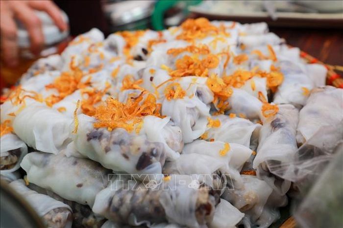 Bánh cuốn Thanh Trì - nét tinh hoa ẩm thực Hà Nội. Ảnh: Khánh Hòa/TTXVN