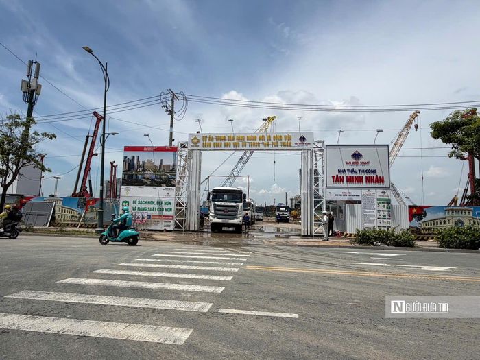 Dự án có diện tích gần 47 ha, được đầu tư theo phương thức đối tác công - tư (PPP), hợp đồng BT, có mức đầu tư hơn 29.600 tỷ đồng, do Công ty TNHH Đầu tư và Phát triển Mặt Trời Sài Gòn (Tập đoàn Sun Group) làm nhà đầu tư. Công trình dự kiến hoàn thành trong năm 2027, đưa vào sử dụng trong năm 2028.