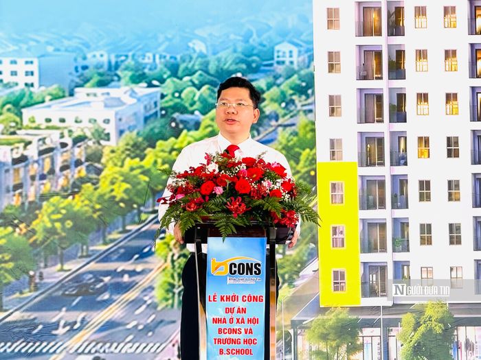 Ông Hoàng Nguyên Dinh, Phó Chủ tịch UBND Tp.HCM.