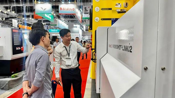 Doanh nghiệp gặp gỡ, giao thương tại Triển lãm Công nghiệp & sản xuất Việt Nam và Tự động hóa công nghiệp Việt Nam tại WTC Expo Bình Dương (TPHCM)