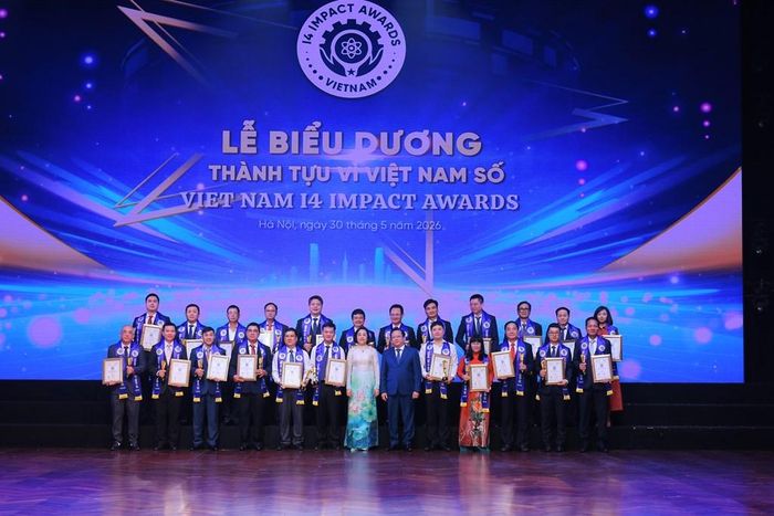 Đại diện PVFCCo Phú Mỹ tại lễ biểu dương. Ảnh: Bích Hồng/Bnews/vnanet.vn