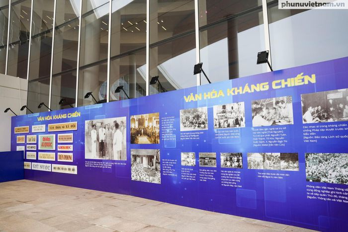 Một trong những điểm nhấn của Hội Báo năm nay là không gian trưng bày chuyên đề ngoài trời "Báo chí và dòng chảy văn hóa Việt Nam" do Bảo tàng Báo chí Việt Nam thực hiện. Với chiều dài gần 150 mét, khu trưng bày giới thiệu khoảng 1.000 hình ảnh, tư liệu, bài báo, bìa báo và tranh cổ động, tái hiện hành trình hơn một thế kỷ phát triển của báo chí cách mạng Việt Nam từ những số báo đầu tiên đến nền báo chí đa nền tảng hiện nay.