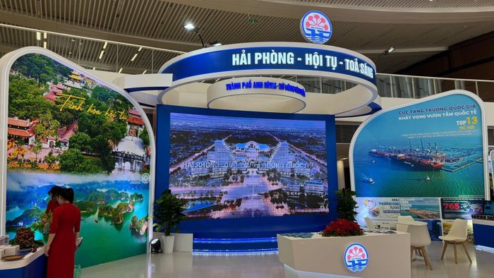 Lần đầu tiên TP. Hải Phòng đăng cai tổ chức sự kiện quy mô quốc gia của giới báo chí. Ảnh: Việt Hưng