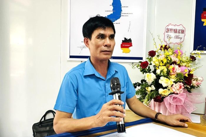 Phó Ban công tác công đoàn, LĐLĐ tỉnh Lê Khắc Bình phát biểu tại buổi lễ.