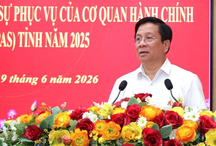 Chủ tịch UBND tỉnh An Giang Hồ Văn Mừng kết luận hội nghị.