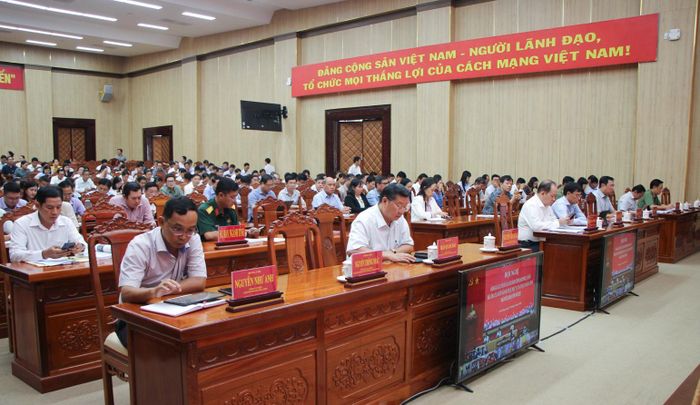 Đại biểu tham dự hội nghị.