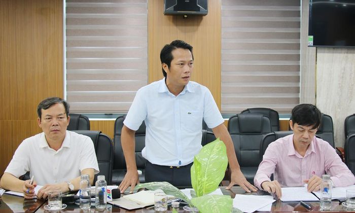 Đồng chí Nguyễn Tuấn Dũng, Phó Giám đốc Sở Xây dựng giải trình, làm rõ một số nội dung.