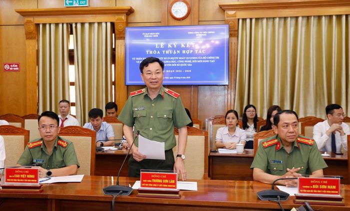  Đồng chí Trương Sơn Lâm phát biểu. 