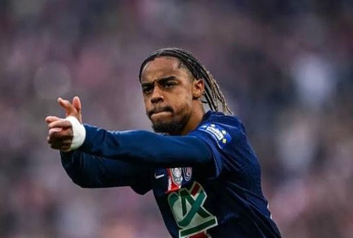 Arsenal đang lên kế hoạch chiêu mộ Barcola.