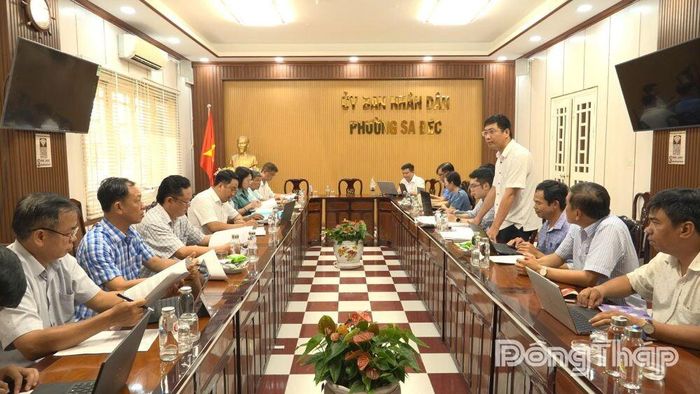 Quang cảnh buổi làm việc. Ảnh: NGỌC DUY