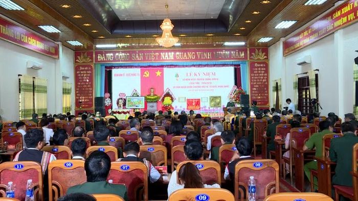  Toàn cảnh lễ kỷ niệm 40 năm Ngày truyền thống Đoàn KT-QP 715. Ảnh: Huy Toàn 