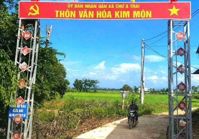  Thôn Kim Môn (xã Chư A Thai) được hình thành từ năm 1996 khi những người dân phía Bắc vào xây dựng kinh tế mới. Ảnh: Vũ Chi 