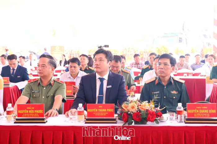 Lãnh đạo Công an tỉnh, Tập đoàn Khánh Vĩnh và Cục Doanh trại dự lễ khởi công.