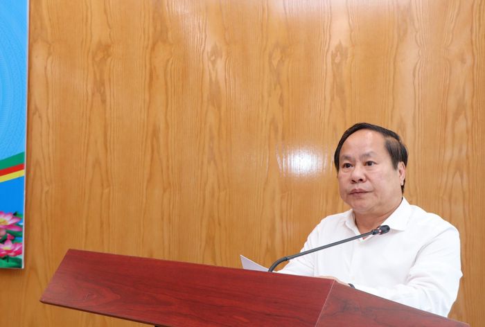 Đồng chí Tống Thanh Hải - Ủy viên Ban Thường vụ Tỉnh ủy, Phó Chủ tịch Thường trực UBND tỉnh đã thông tin tóm tắt về tình hình kinh tế - xã hội của tỉnh 6 tháng đầu năm 2026.