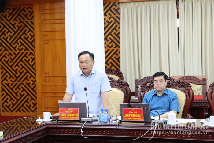 Đồng chí Lương Trọng Quỳnh, Ủy viên Ban Thường vụ Tỉnh ủy, Trưởng Ban Nội chính Tỉnh ủy phát biểu tại hội nghị