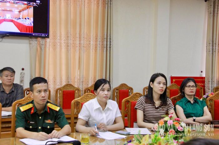 Các đại biểu dự hội nghị tại điểm cầu tỉnh Lạng Sơn