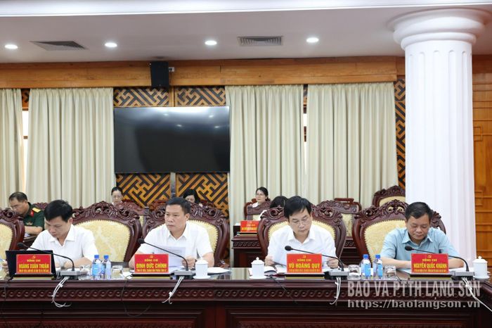 Các đại biểu dự hội nghị