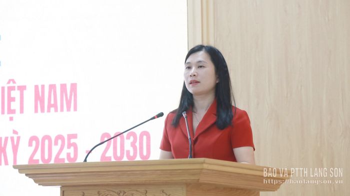 Đồng chí Trần Thanh Nhàn, Phó Chủ tịch UBND tỉnh thông tin kết quả thực hiện nhiệm vụ phát triển kinh tế - xã hội của tỉnh 6 tháng đầu năm, phương hướng, nhiệm vụ 6 tháng cuối năm 2026