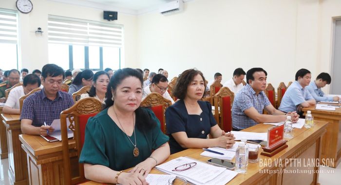 Các đại biểu dự hội nghị