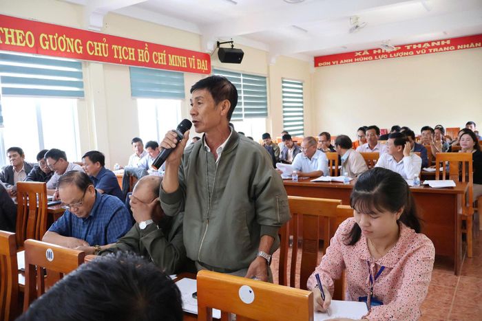 Các đại biểu phát biểu góp ý Đề án