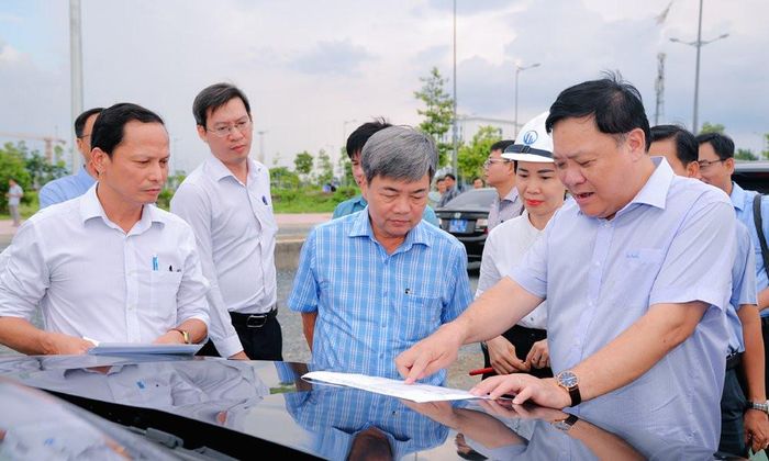 Lãnh đạo tỉnh Đồng Tháp khảo sát hạ tầng cấp nước và hạ tầng đô thị khu vực Mỹ Tho