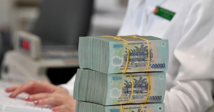 Nhiều ngân hàng lớn bắt đầu có động thái điều chỉnh lãi suất huy động trong tháng 6/2026.