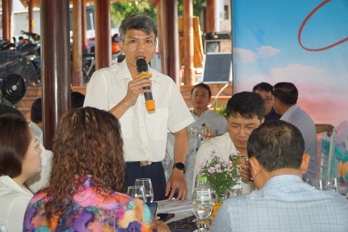Đại diện Thuế tỉnh Lâm Đồng đã giới thiệu và phổ biến các nội dung của các chính sách thuế mới