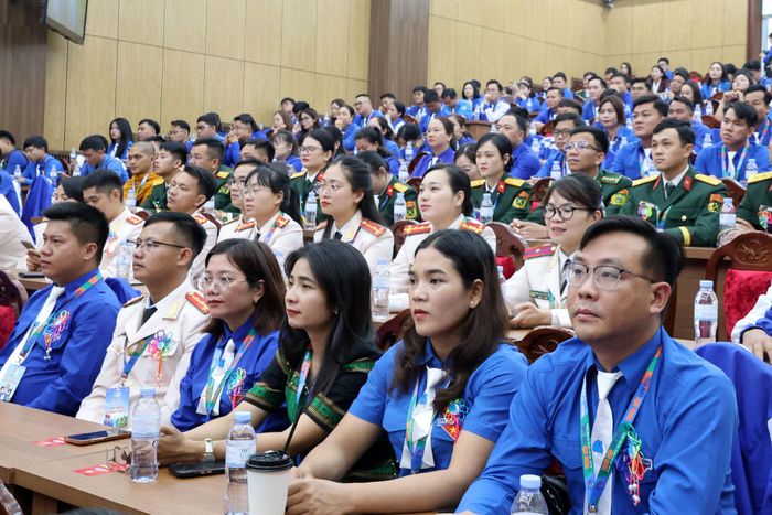 Đại hội đại biểu Hội LHTN Việt Nam tỉnh Lâm Đồng lần thứ I có sự tham dự của 300 đại biểu
