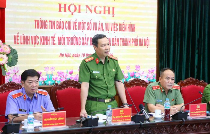 Đại tá Nguyễn Thanh Hà cảnh báo về phương thức, thủ đoạn tinh vi của các đối tượng lừa đảo.