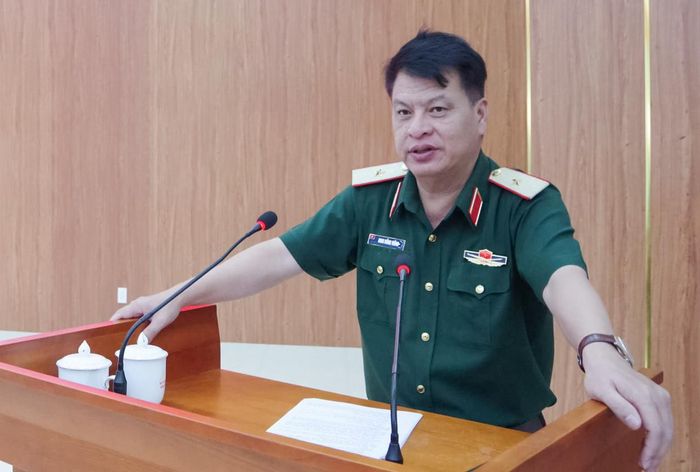 Thiếu tướng Đinh Hồng Tiếng, Ủy viên Ban Thường vụ Tỉnh ủy, Chỉ huy trưởng Bộ CHQS tỉnh nhấn mạnh các nội dung diễn tập