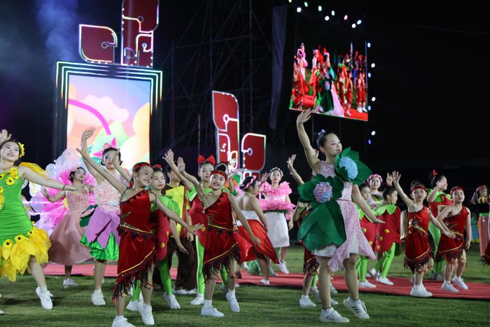 Thiếu nhi Lâm Đồng mang đến Festival những tiết mục nghệ thuật đậm đà bản sắc quê hương
