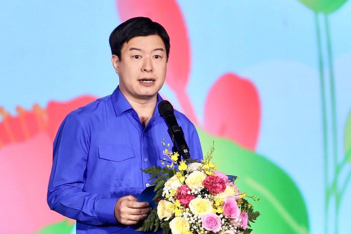 Anh Lê Hải Long, Phó Chủ tịch Thường trực Hội đồng Đội Trung ương phát biểu khai mạc Festival Thiếu nhi toàn quốc lần thứ nhất năm 2026