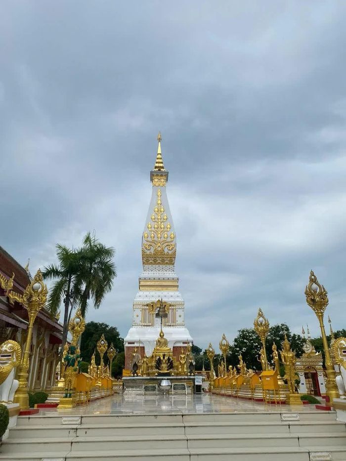 Tháp Phra That Phanom-biểu tượng tâm linh nổi tiếng của tỉnh Nakhon Phanom, Thái Lan - Ảnh: L.V.N